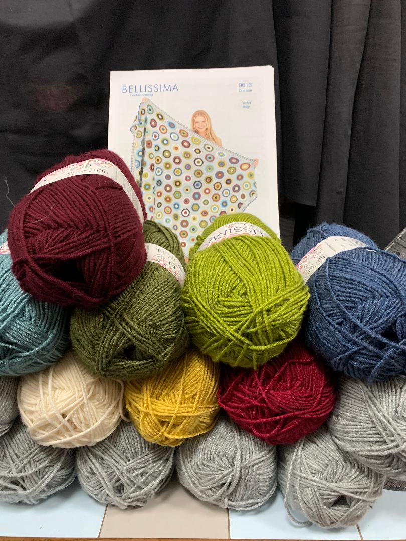 9613 Stylecraft dk Pressed Flowers Blanket crochet pattern