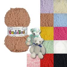 King Cole Cuddles Chunky