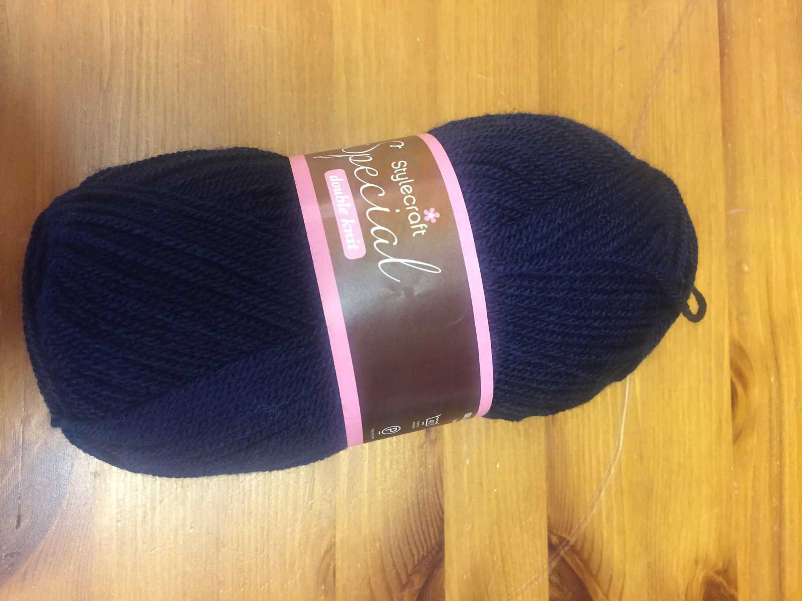 Stylecraft Special Chunky Yarn 100g - Dark Brown 1004 — Material Needs